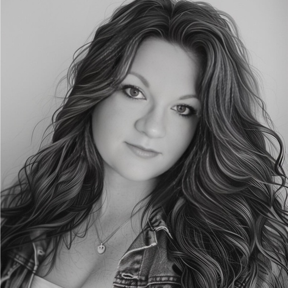 Meet your Posher, Mrs. - Picture 1 of 1